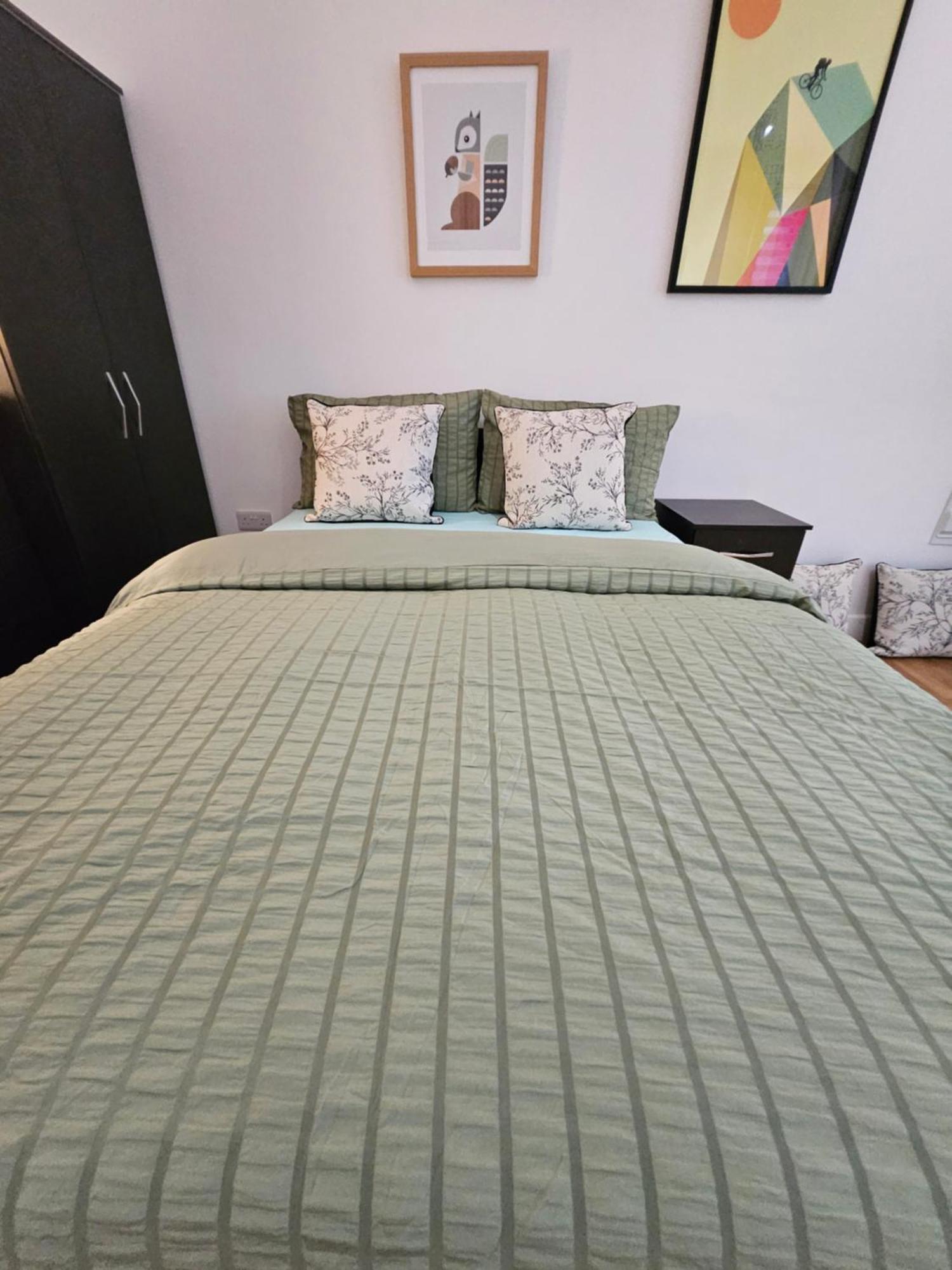 Central Chambers Suites - Suite 1 Leek Luaran gambar