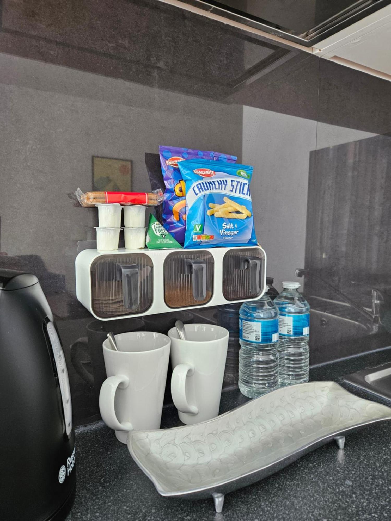 Central Chambers Suites - Suite 1 Leek Luaran gambar